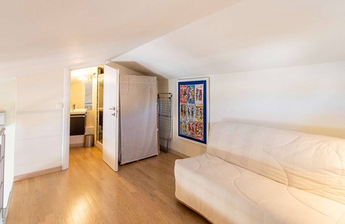 Port Grimaud Apartment | Renovated 3-room apartment with wide balcony Port Grimaud - WIFI, A/C