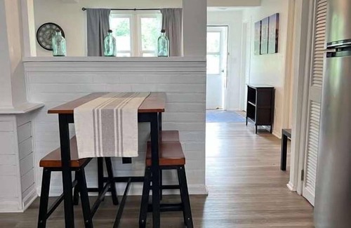 Madison Heights House | Renovated 3BR Home w/Parking & Pet-Friendly