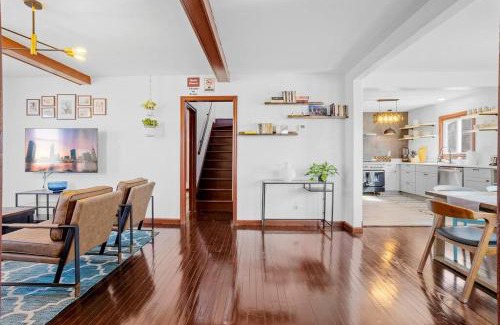 Atlantic City House | Renovated 5BR 2BA AC Quiet Retreat Home
