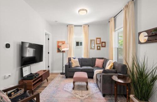 Cleveland House | Renovated and Professionally Designed 3Bed Home