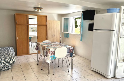 Carnoux-en-Provence Apartment | Renovated apartment with south-facing terrace in a quiet location near the beaches and Calanques of Cassis