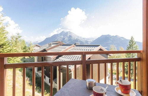 La Rosiere Apartment | Renovated Apartment in La Rosière – Central Location, Balcony, Mountain View