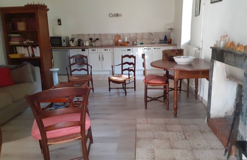 Calenzana Apartment | renovated apartment in bourgeois house