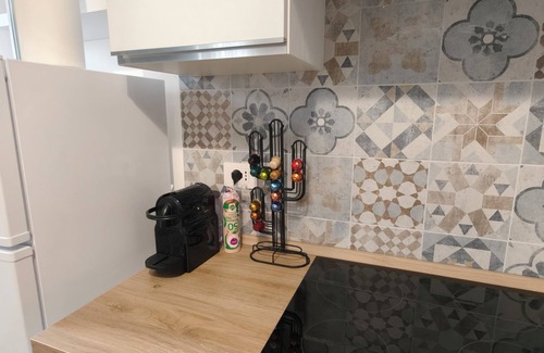 Ladispoli Apartment | Renovated apartment with garden 20 steps from the sea and 200mt from the center.