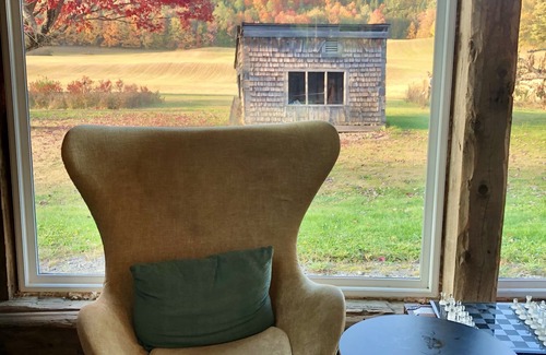 Colebrook House | Renovated Barn 1 King Bed Studio and Entertainment Space