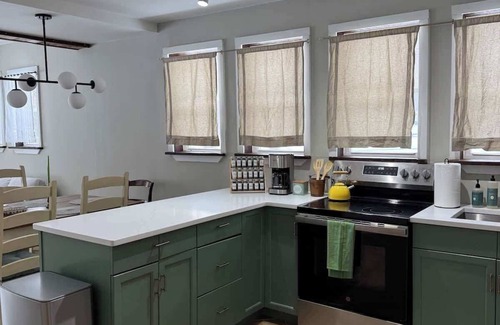 Lanesville Apartment | Renovated Barnhouse Escape
