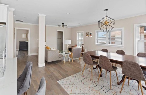 Atlantic City House | Renovated Beach Block 7BR North Beach Atlantic City - Steps to Beach & Casino
