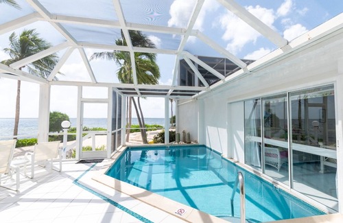 Rum Point Condo | Renovated Beach Cottage w/Private Pool Steps Away from the Sea