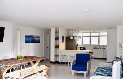 El Rodadero Apartment | Renovated beachfront apartment in El Rodadero