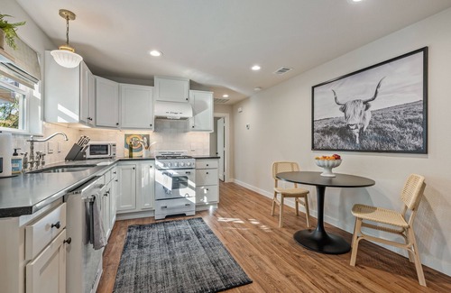 McKinney House | Renovated Charming Historic Home within 1 Mile of Historic Downtown McKinney