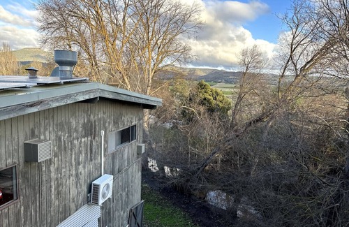 Merrijig Condo | Renovated Charming Studio #1 at Mt Buller Stays