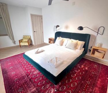 Comares House | Renovated cinema town house in Comares