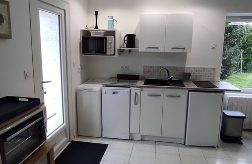 Bourgneuf-en-Retz Cottage | Renovated Cottage Near Marshes, 12 km from Beach, Private Terrace, Garden, WiFi, Baby-Friendly