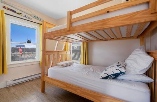 Camp Ellis House | Renovated Coastal Haven Camp Ellis Classic Escape