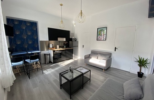 Louviers Apartment | Renovated, comfortable city-center apartment