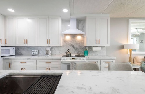 Ponce Inlet Condo | Renovated Condo With Pool on No Drive Beach