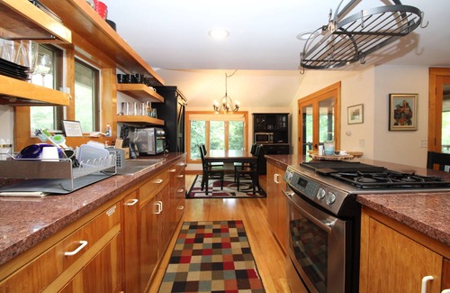 Wellfleet House | Renovated Contemporary Gem In Private Neighborhood (2416)
