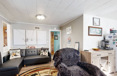 Jefferson Township House | Renovated dog-friendly home near Kooser State Park with fireplace & deck