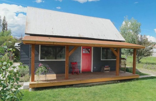 Pagosa Springs House | Renovated Downtown Cabin