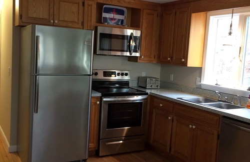 Eastham House | Renovated Eastham home on quiet cul-de-sac near bike trail and ocean beaches