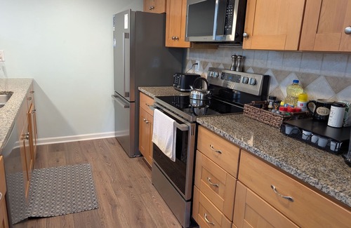 Ocean Ridge House | Renovated Edisto Beach Pets OK Mini Golf Pools Golf Cart Pickleball w/Amenities