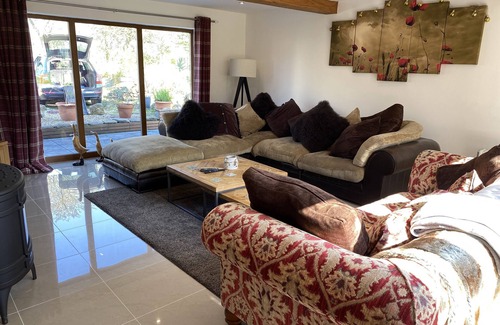 Bazouges-la-Perouse House | Renovated farmhouse in peaceful location