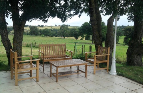 Chirat-l'Eglise Cottage | Renovated farmhouse with private pool, Wifi and pets welcome in Auvergne