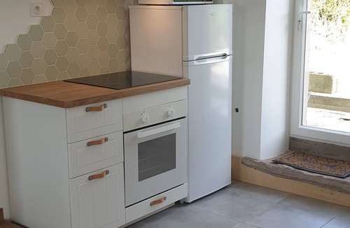 Planguenoual House | Renovated farmhouse 4 Kms from the beach and the GR34, access to sheep park!