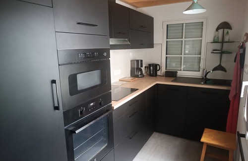 Quimiac House | Renovated fisherman's cottage 8 minutes' walk from Lanseria beach