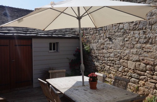 Barfleur House | Renovated fisherman's cottage - ideal location - Barfleur