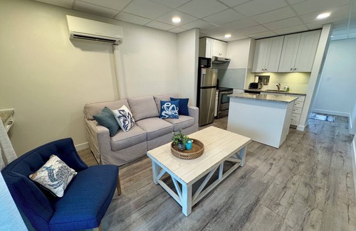 Lewes Condo | RENOVATED FOR 2025 - ☀️Cozy Canalside Retreat ⚓️