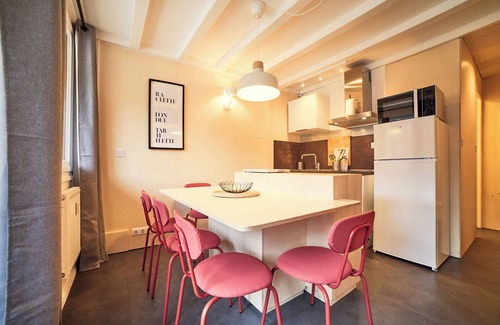 Plagne Centre Apartment | Renovated Ski-In/Ski-Out Apartment - Immeuble Everest, Plagne-centre