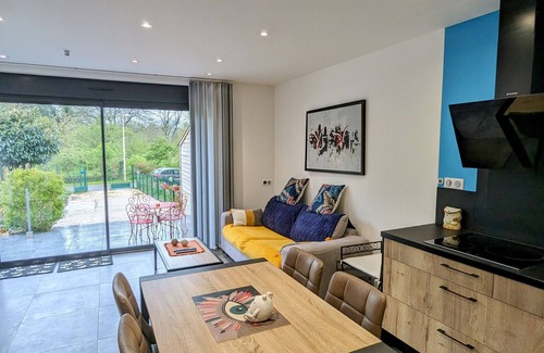 Pierrefitte-sur-Aire Cottage | Renovated apartment with sunny terrace and parking in Pierrefitte-sur-Aire