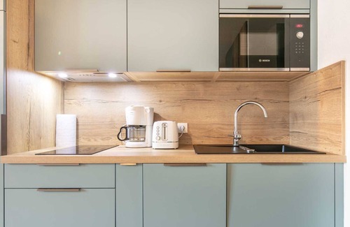 Saint-Sorlin-d'Arves Apartment | Renovated apt 4/6 ppl near the ski runs