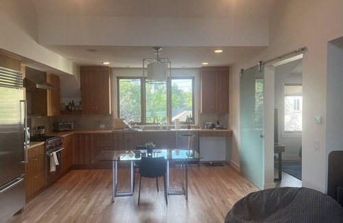 Whittier House | Renovated, high ceilings and amazing views in the heart of downtown Boulder