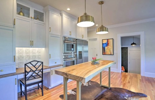 Historic Old Northeast House | Renovated Historic Northeast Home walking distance to DWTN St. Pete & Water