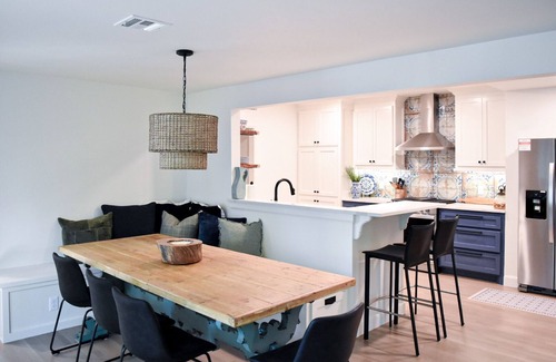 Norman House | Renovated Historic 5 Bedroom Home Close to OU Campus!