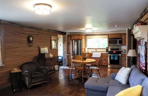Victor House | Renovated Historic Cabin - Teton Views!