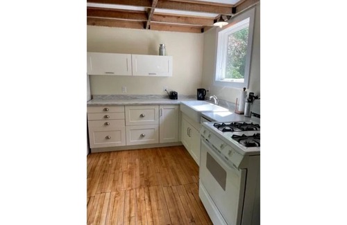 Brill Cabin | Renovated Historic Nobleton Schoolhouse