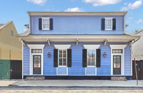 Faubourg Marigny Condo | Renovated Historic 2 Bedroom 2 Bath Condo
