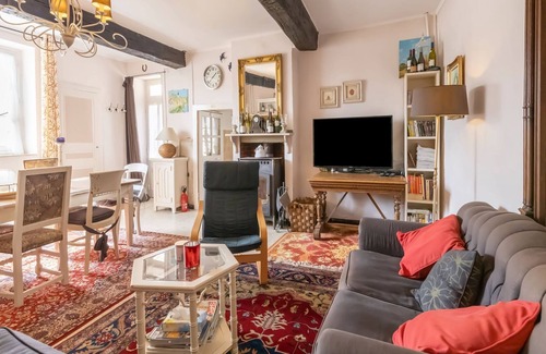 Dun-sur-Grandry House | Renovated Holiday Home in Dun-sur-Grandry with Terrace
