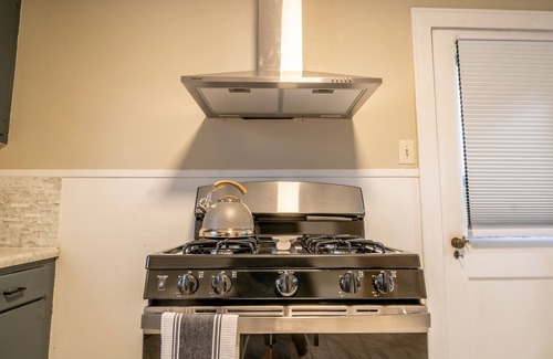 Marietta House | Renovated Home in Marietta, OH- close to downtown "Our Cozy Corner"