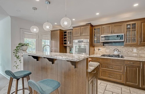 Burlington House | Renovated Home in Orchard Community Burlington, Ravine, 17 Minutes From Downtown