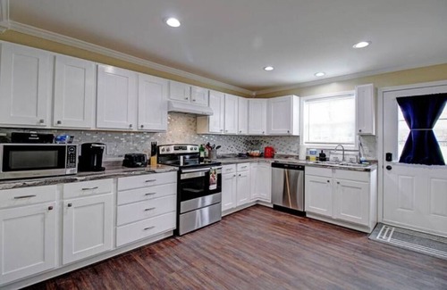 Tulsa House | Renovated home, quiet neighborhood -ROUTE 66/EXPO/GREENWOOD/DOWNTOWN/HILLCREST