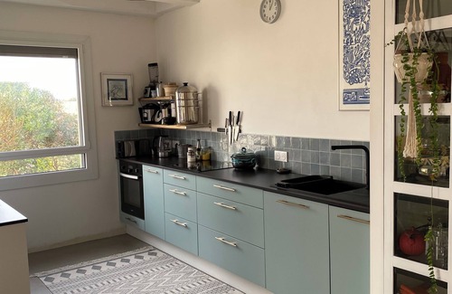 Brem Sur Mer House | Renovated house 5 minutes by bike from the sea, close to cycle paths in a quiet location