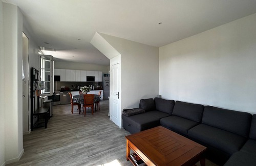 La Roche-Posay Villa | Renovated House with Garden and WIFI in La Roche-Posay