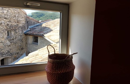 Sauzet House | Renovated house, old village in Drôme Provençale.