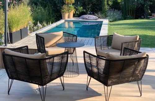 Le Rouret House | Renovated house with pool, spa and large terrace in a quiet location