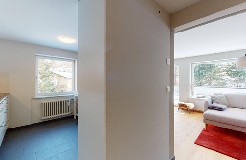 Pontresina Apartment | Renovated in 2020, 5½-room apartment on the 1st floor, distributed over two floo