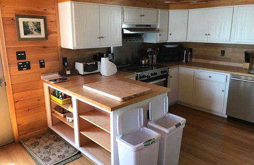 Skaneateles Cottage | Renovated Lakefront Cottage - Private Dock on West Shore - 5 min to Village